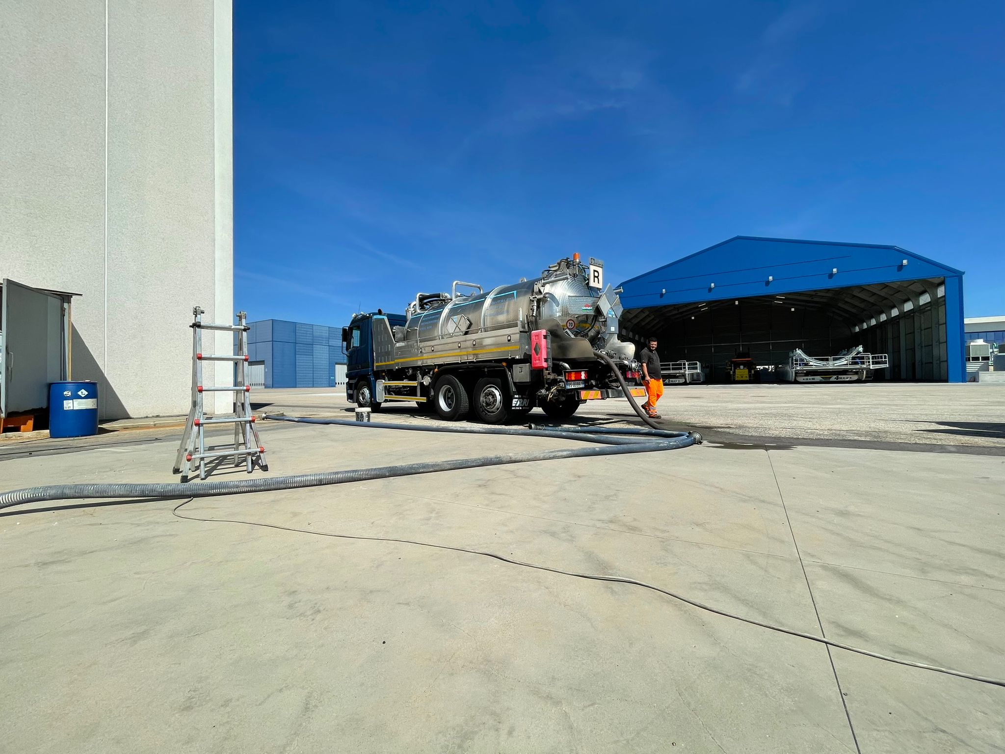 operazione spurgo industriale lonoce ambiente